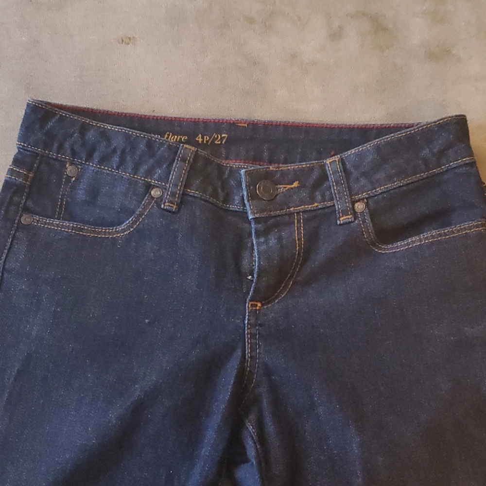 Blue jeans - Picture 3 of 4